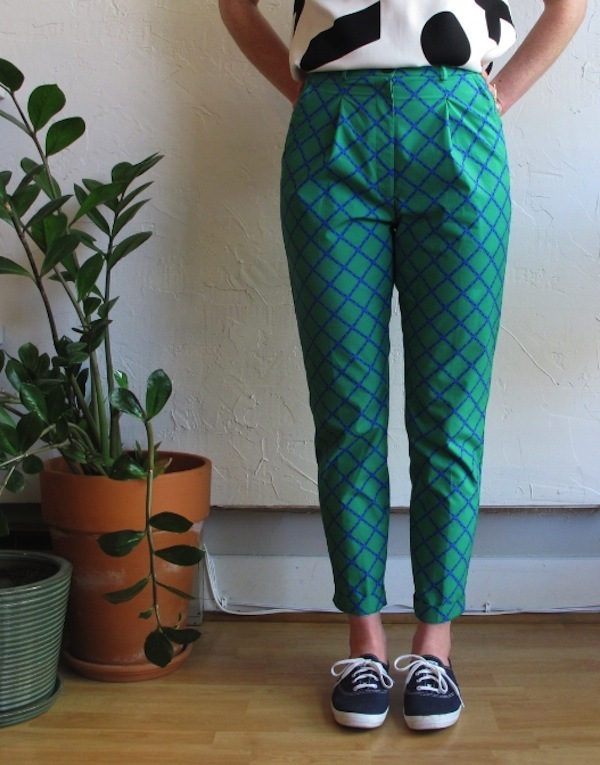 Dusen Dusen Pleated Pants in trellis print Dusen Dusen Pleated Pants in trellis print