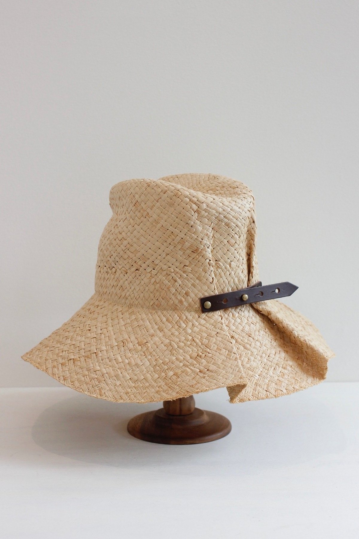 Lola Hats Commando - Natural | Garmentory
