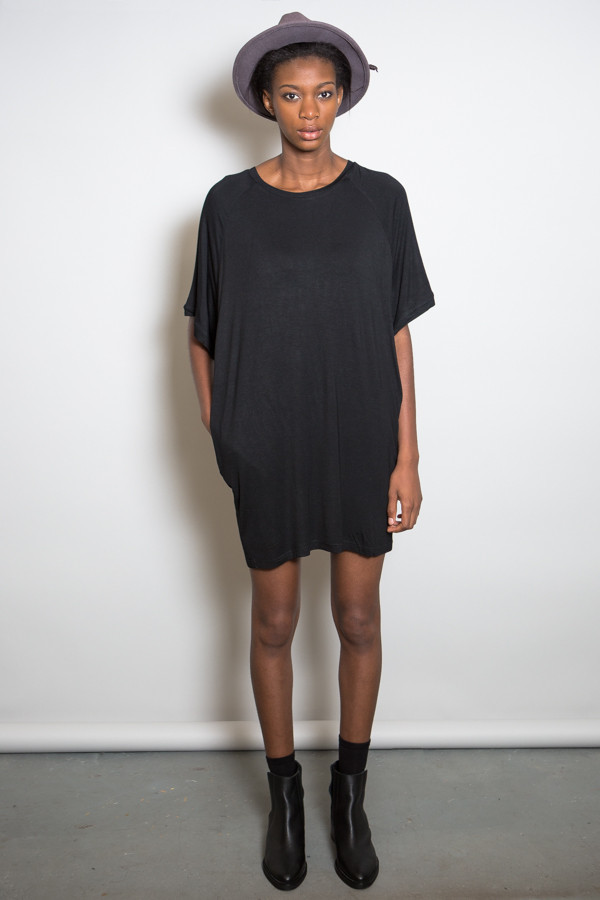 BLQ Basiq Boxy Pocket Dress BLQ Basiq Boxy Pocket Dress