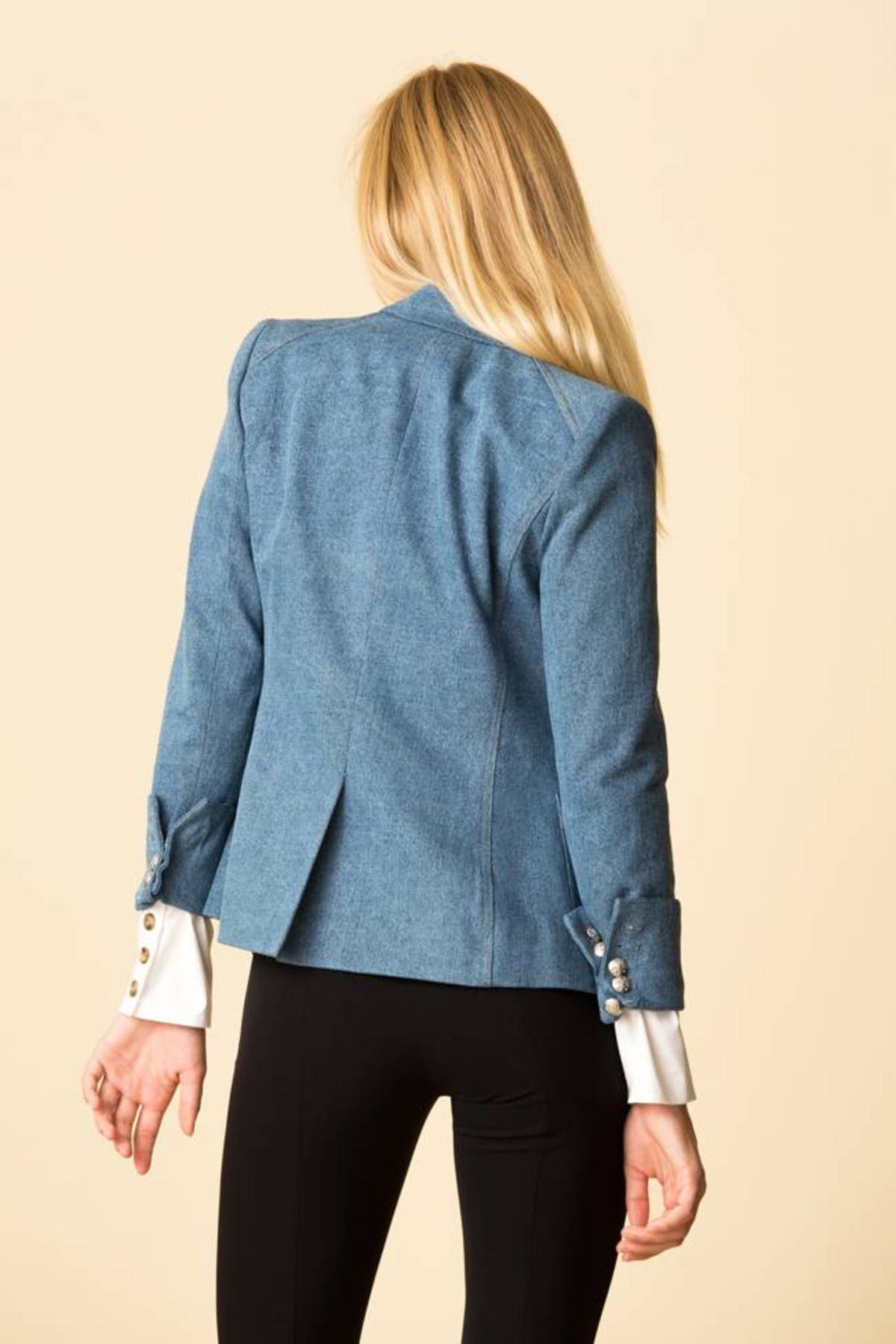 veronica beard caden