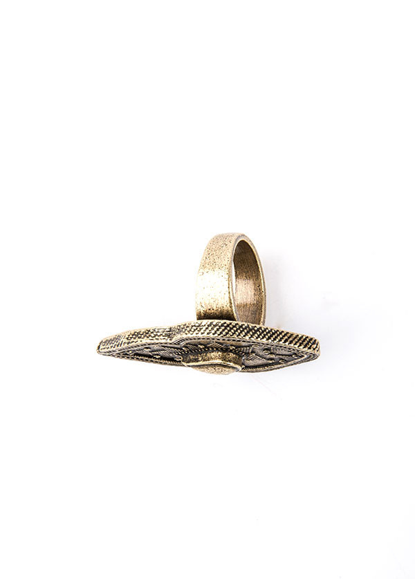 Vanessa Mooney A Divine Kiss Ring Vanessa Mooney A Divine Kiss Ring