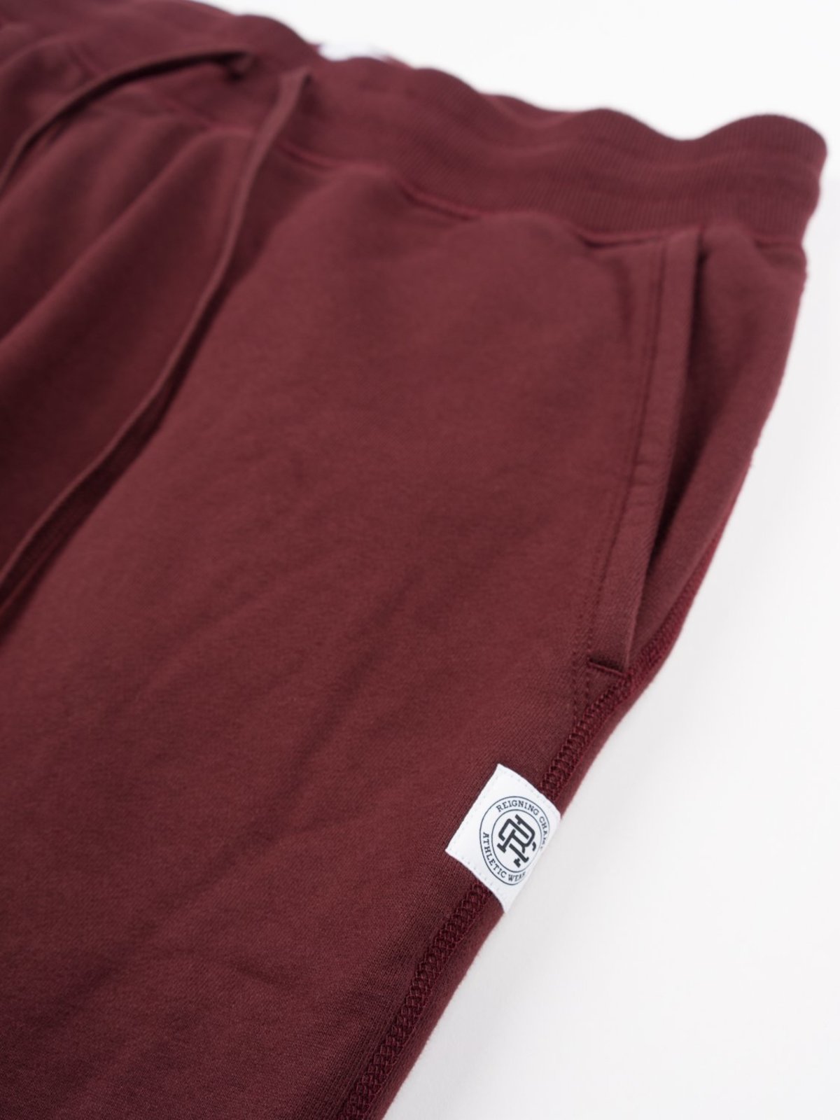 reigning champ slim sweatpants