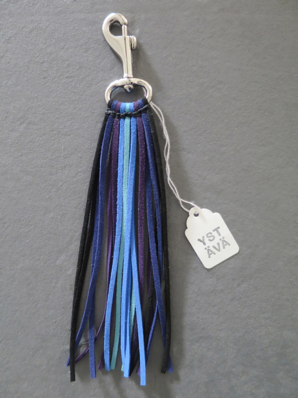Ystävä Long Tassel Key Chain - Lumi Ystävä Long Tassel Key Chain - Lumi