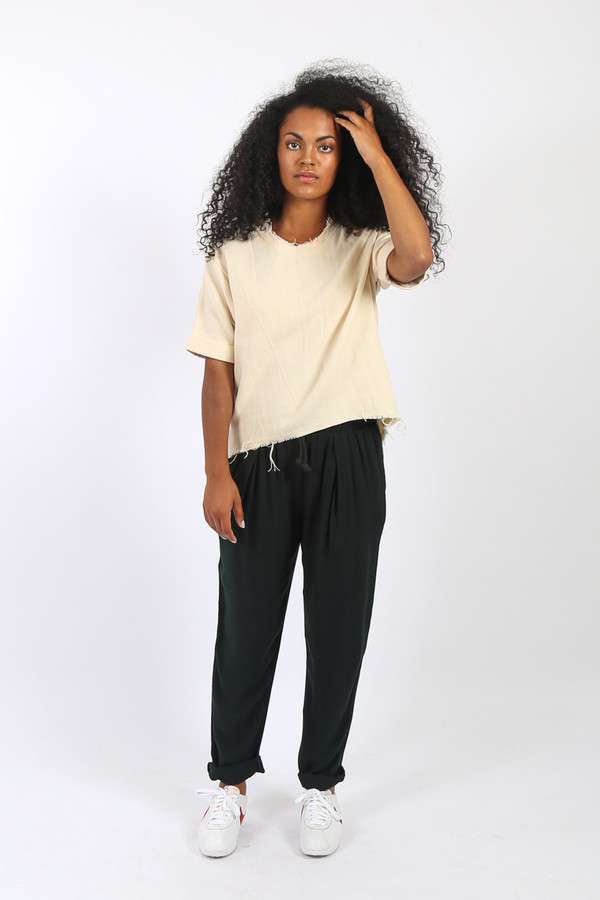 Black Crane Wide Top Black Crane Wide Top