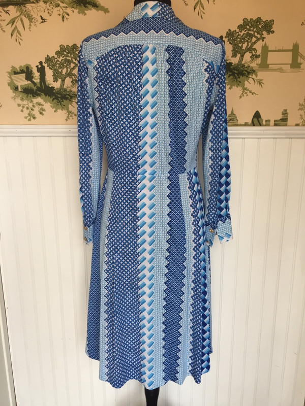 Japanese 70's graphic print designer dress size medium Japanese 70's graphic print designer dress size medium