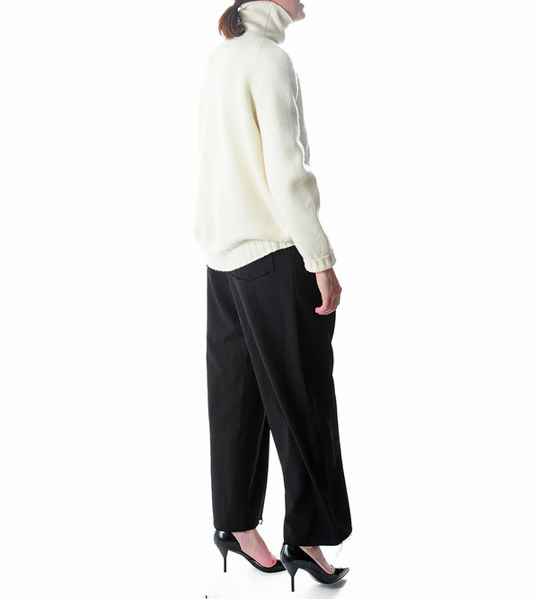 G.V.G.V. Wool High Neck Sweater G.V.G.V. Wool High Neck Sweater