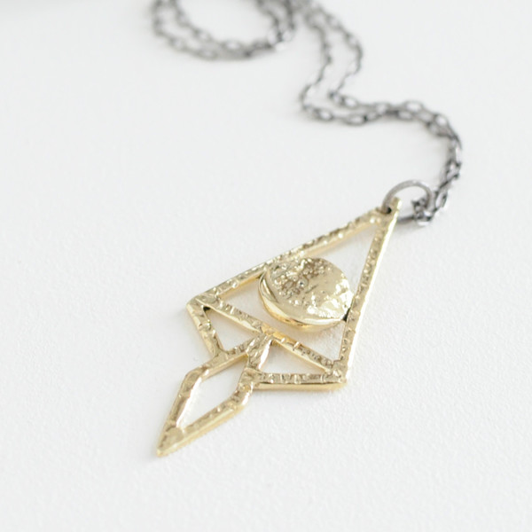 SNOW MOON NECKLACE SNOW MOON NECKLACE