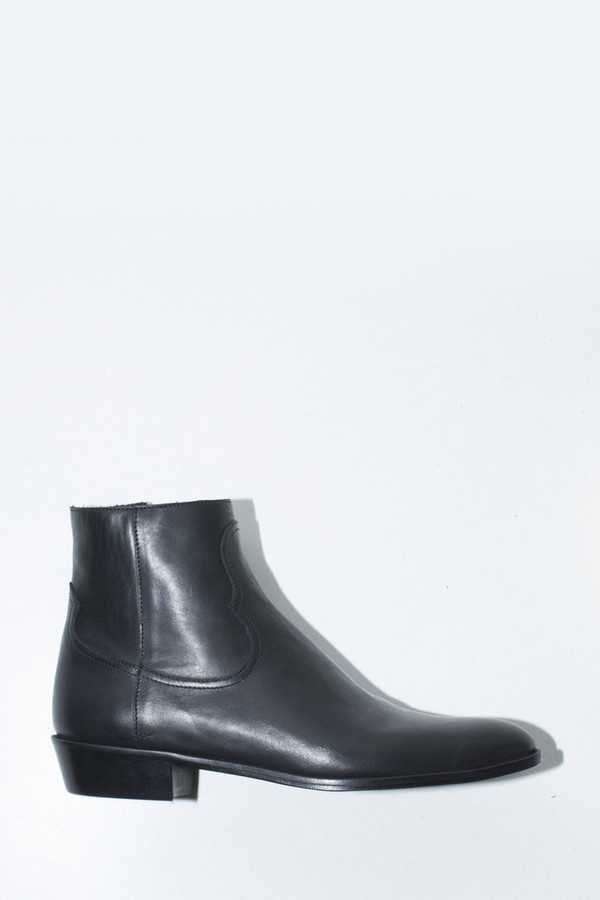 Assembly New York Black Flat Boot Assembly New York Black Flat Boot