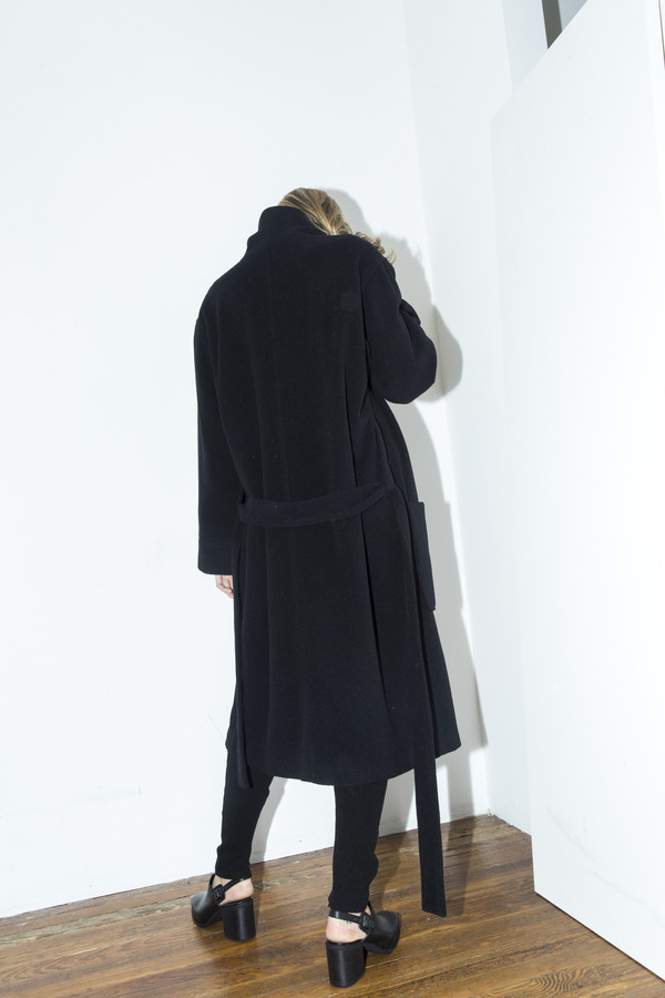 Assembly New York Black Robe Coat Assembly New York Black Robe Coat
