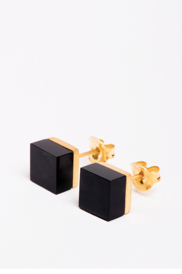 Ming Yu Wang Cubic Earring Onyx Ming Yu Wang Cubic Earring Onyx