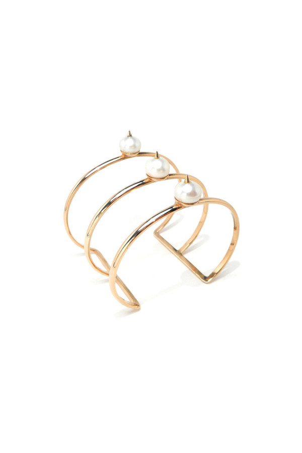 Nektar de Stagni White/Gold Spike Pearl Cuff Nektar de Stagni White/Gold Spike Pearl Cuff