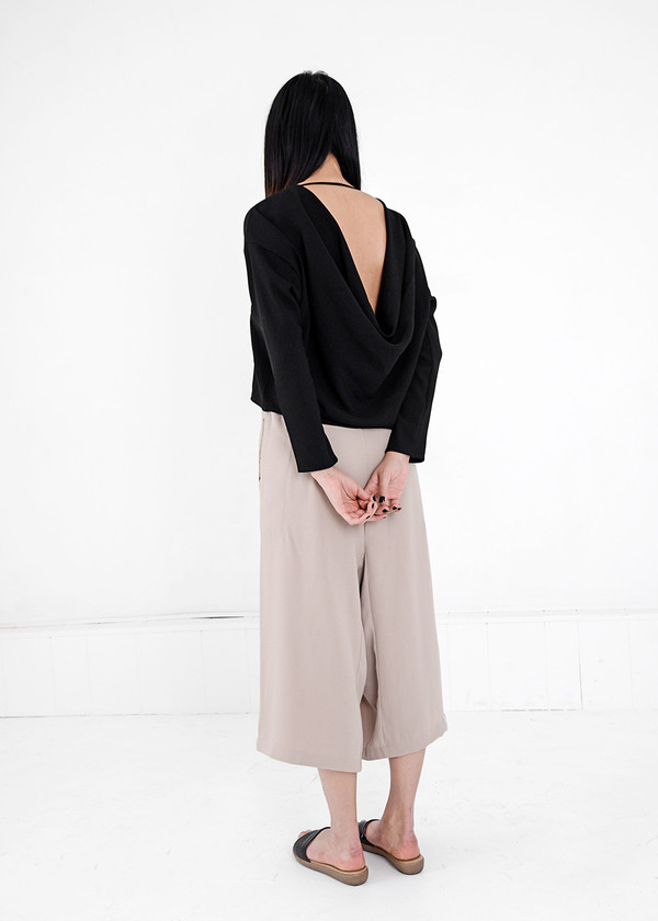 Shaina Mote Lune top Shaina Mote Lune top