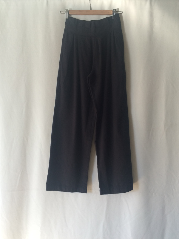 Black Crane Pleats Pant Black Crane Pleats Pant