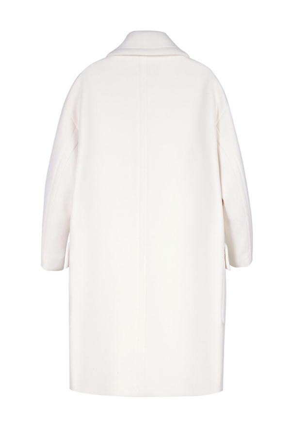 ANDERSSON BELL Alice Oversized Double Breasted Coat- White ANDERSSON BELL Alice Oversized Double Breasted Coat- White