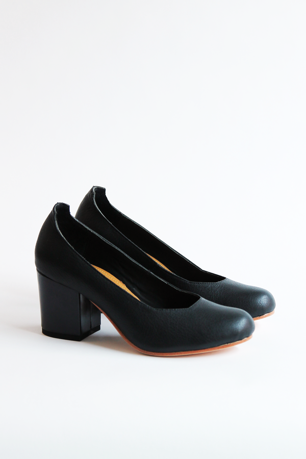 THE PALATINES saturo pump black THE PALATINES saturo pump black