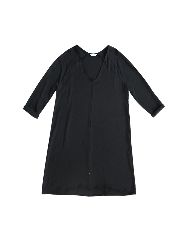ALI GOLDEN RAGLAN DRESS - BLACK ALI GOLDEN RAGLAN DRESS - BLACK