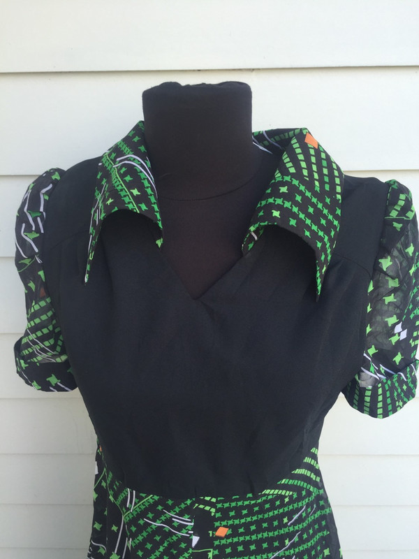 Abstract print Japanese 80's dress size small Abstract print Japanese 80's dress size small