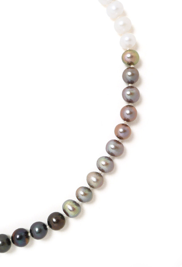 Fade to Black Pearl Necklace Fade to Black Pearl Necklace
