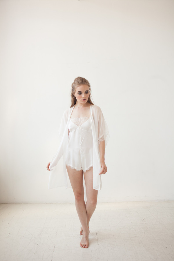 Salua Monarch Robe Salua Monarch Robe