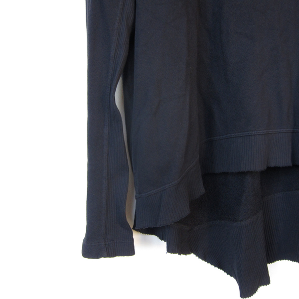 Wilt v-neck back slant Wilt v-neck back slant