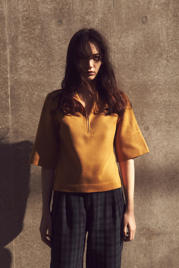 Livia Arena Woolen Zip Pullover Livia Arena Woolen Zip Pullover