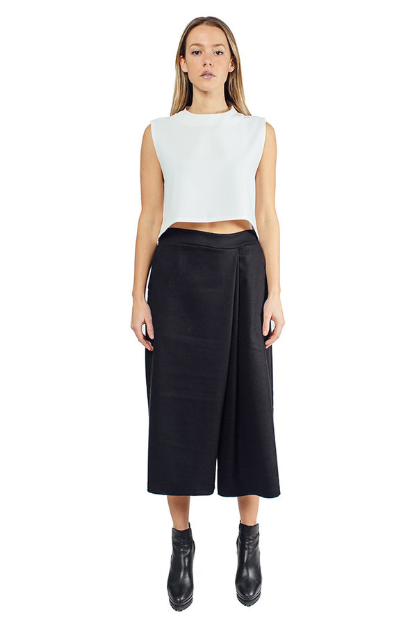 WU+SEN Kyye Culottes Black WU+SEN Kyye Culottes Black