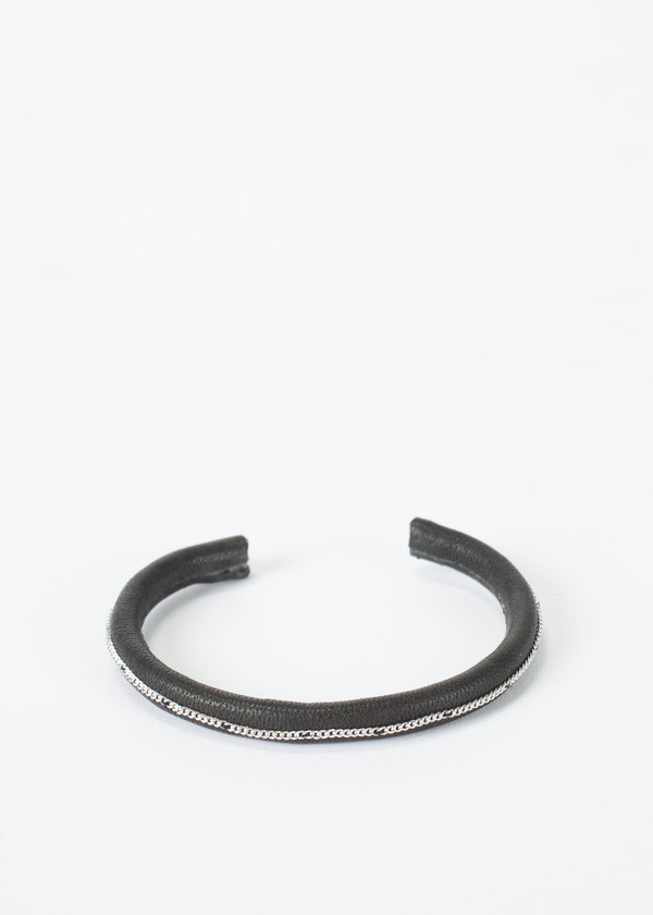 5 Octobre Tomi Cuff 5 Octobre Tomi Cuff
