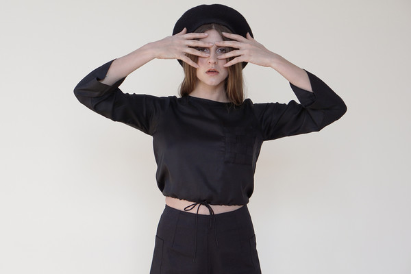 Samantha Pleet Wonderland Print Basket Blouse - Black Samantha Pleet Wonderland Print Basket Blouse - Black