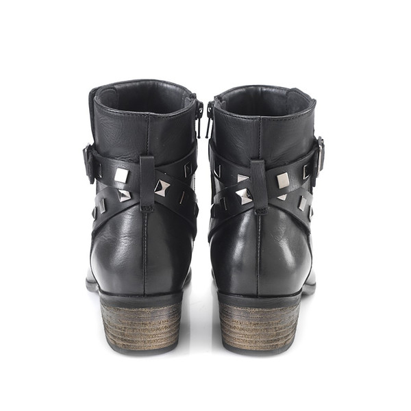 Artemisia Selene Black Leather Ankle Boots Artemisia Selene Black Leather Ankle Boots