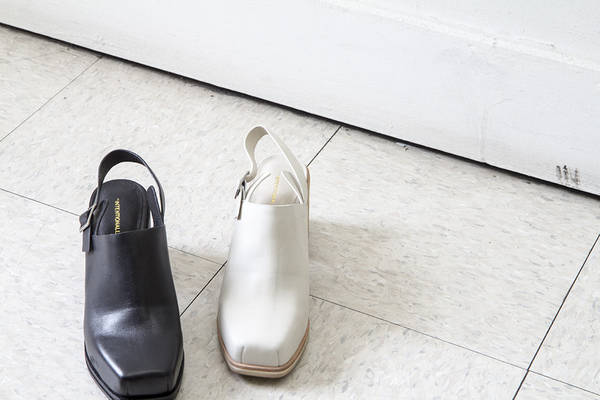 Intentionally Blank Honcho Mule Intentionally Blank Honcho Mule