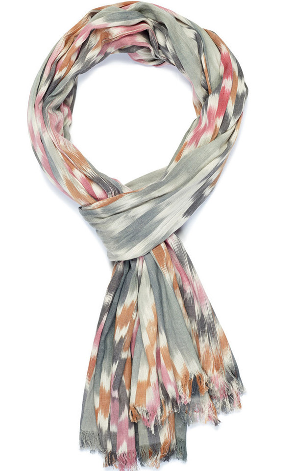INDIGO HANDLOOM Ikat Diamonds Scarf INDIGO HANDLOOM Ikat Diamonds Scarf