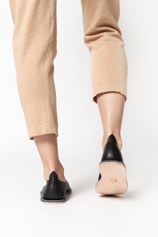 Vayarta Leather Slip On - black Vayarta Leather Slip On - black