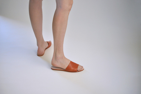 The Palatines Caelum Slide Sandal w thong - rust leather The Palatines Caelum Slide Sandal w thong - rust leather