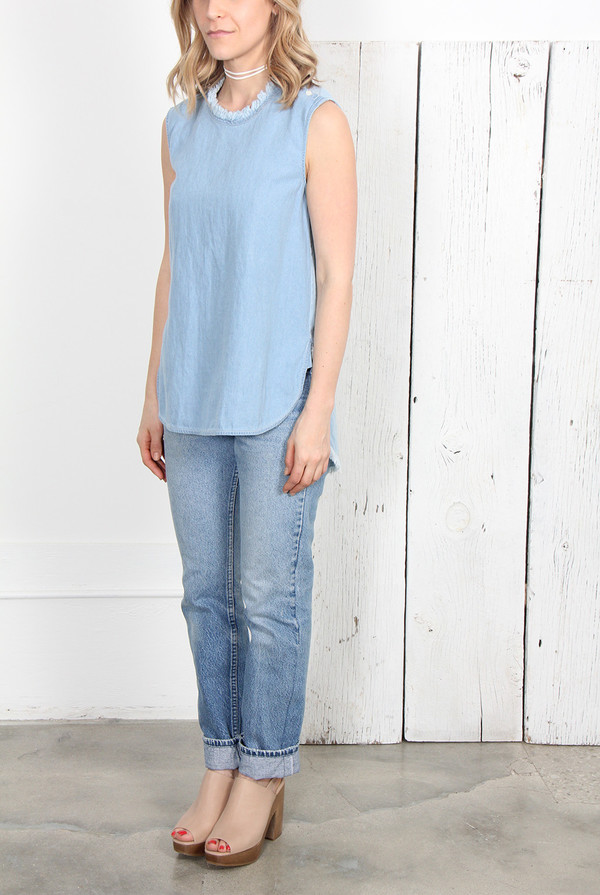 RAQUEL ALLEGRA COMBO LIGHT WASH DENIM MUSCLE TEE RAQUEL ALLEGRA COMBO LIGHT WASH DENIM MUSCLE TEE