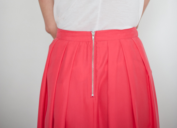 Funktional Uneven Skirt Funktional Uneven Skirt