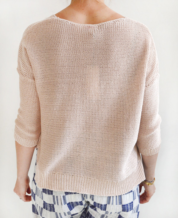Demylee Gemma Body V-Neck Sweater Demylee Gemma Body V-Neck Sweater