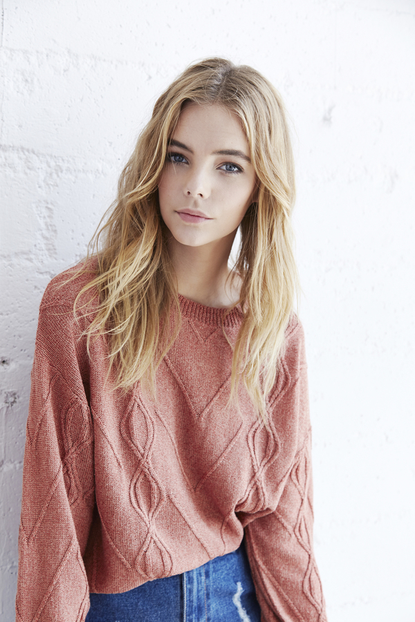 Callahan Cableknit Boyfriend Sweater Callahan Cableknit Boyfriend Sweater