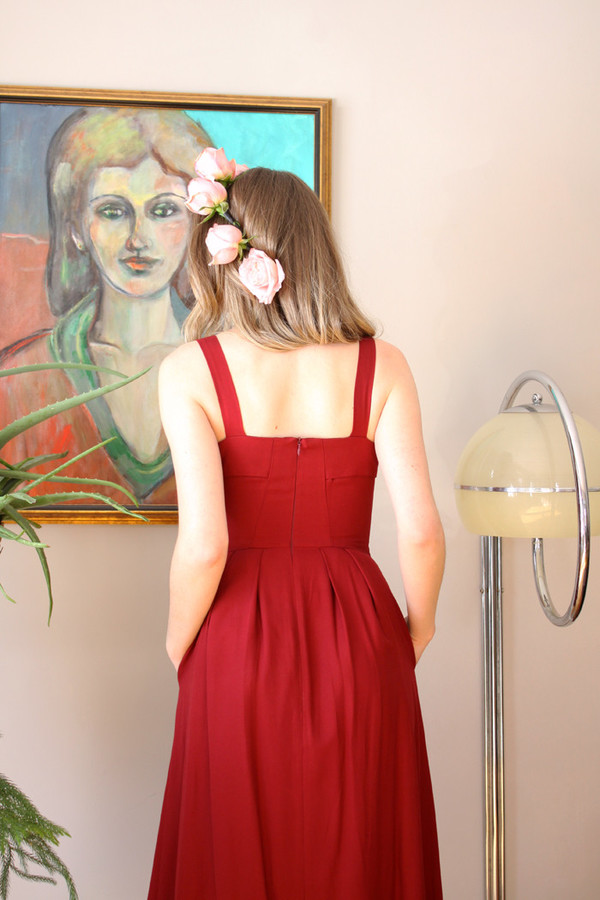 Birds of North America Passerine Dress (Burgundy) Birds of North America Passerine Dress (Burgundy)