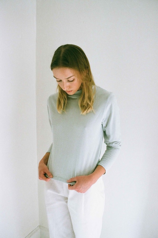 Han Starnes Long-Sleeve Jersey Top - Ash Gray Han Starnes Long-Sleeve Jersey Top - Ash Gray
