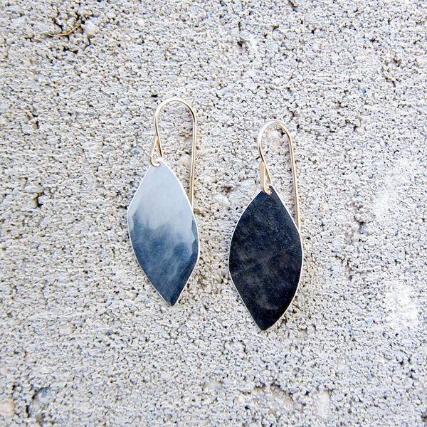 Christine Fail small shale earrings - silver Christine Fail small shale earrings - silver