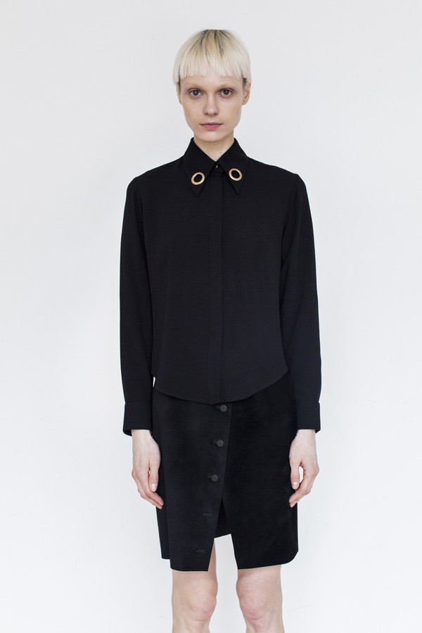 Assembly Crepe Butterfly Collar Top Assembly Crepe Butterfly Collar Top