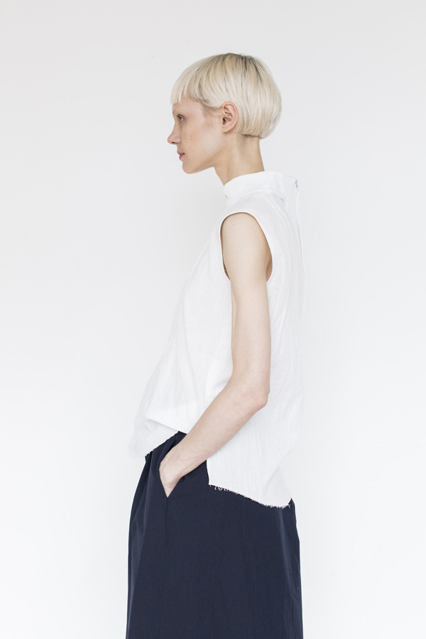 Assembly Gauze Sleeveless Top Assembly Gauze Sleeveless Top