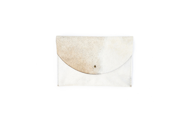 Primecut TAN + WHITE ENVELOPE CLUTCH Primecut TAN + WHITE ENVELOPE CLUTCH
