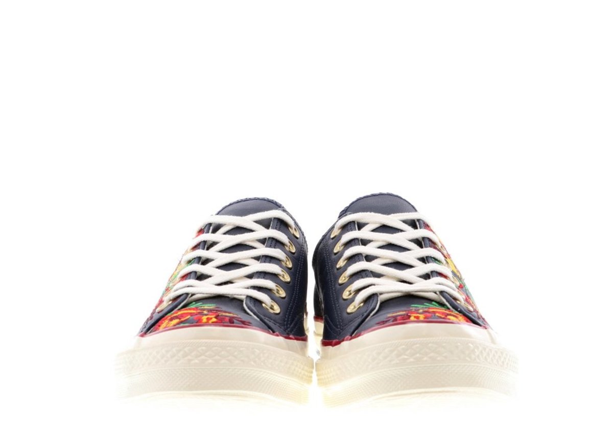 chuck 70 parkway floral low top