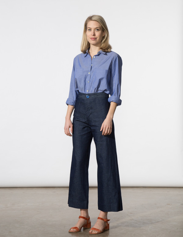 SBJ Austin Jane Top in Blue Featherweight SBJ Austin Jane Top in Blue Featherweight