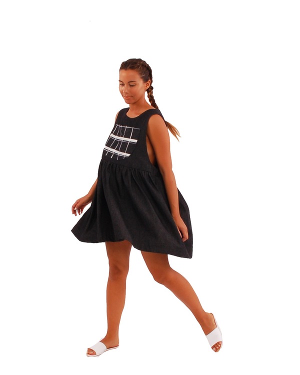 323 Smock Dress 323 Smock Dress