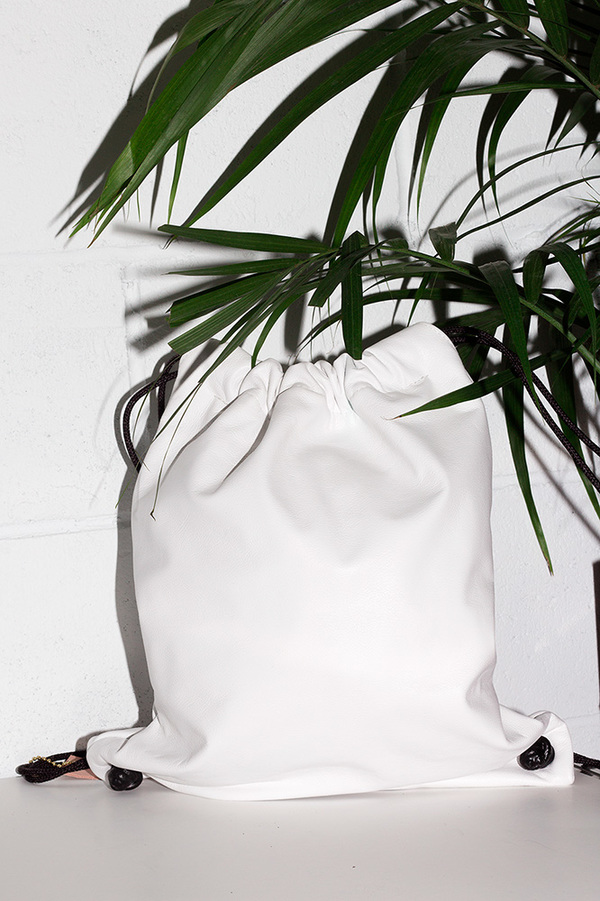 PALMA YUNG BAG WHITE PALMA YUNG BAG WHITE