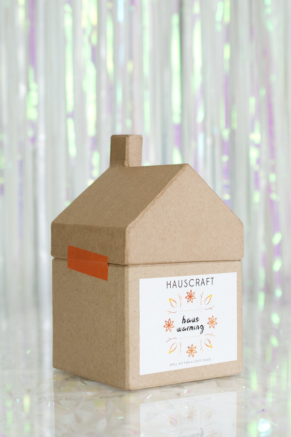 HAUS WITCH Hauswarming Spell Kit HAUS WITCH Hauswarming Spell Kit