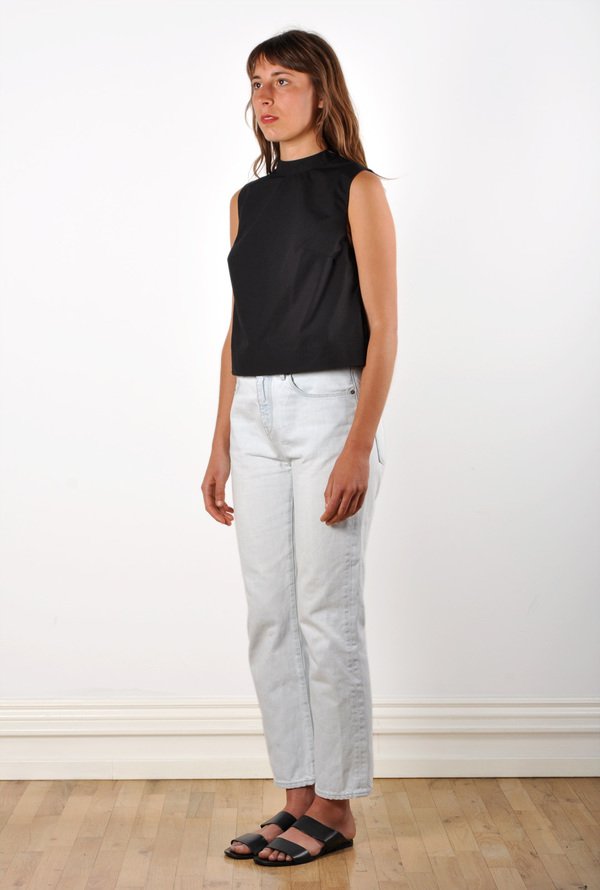 Waltz Mock Neck Sleeveless Top in Black Cotton Poplin Waltz Mock Neck Sleeveless Top in Black Cotton Poplin
