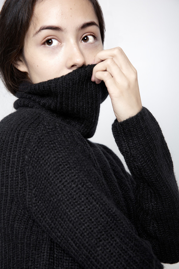 7115 by Szeki Mohair Turtleneck Cropped Sweater FW15 - Black 7115 by Szeki Mohair Turtleneck Cropped Sweater FW15 - Black